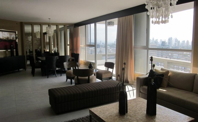 4. Luxor-Tower-Panama-living-room-image-11