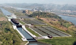 Началось заполнение водой расширенной части Панамского канала